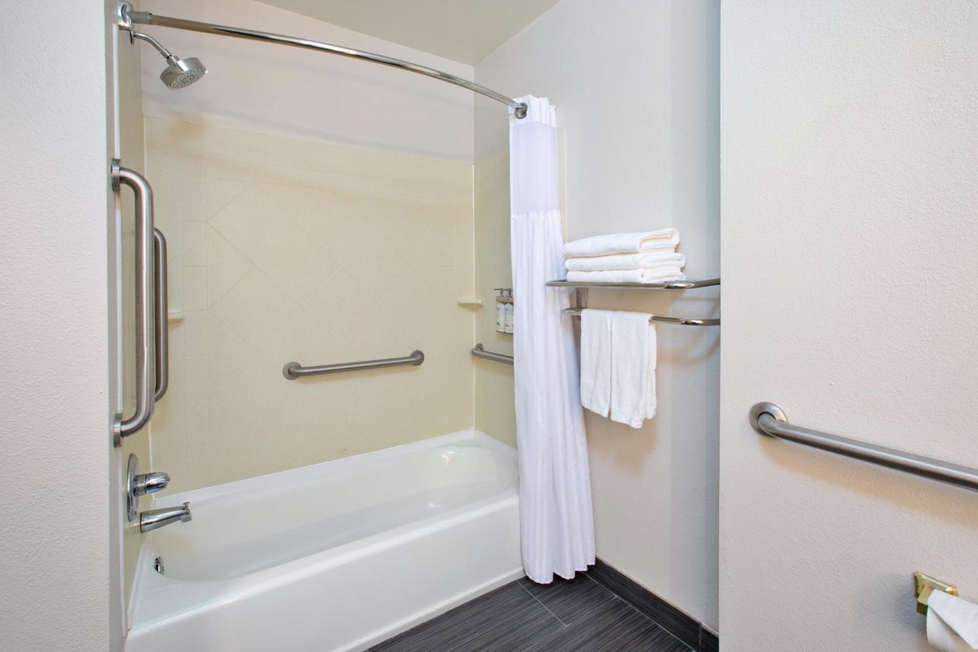 Holiday Inn Express Hotel & Suites - Sumter By Ihg Eksteriør bilde