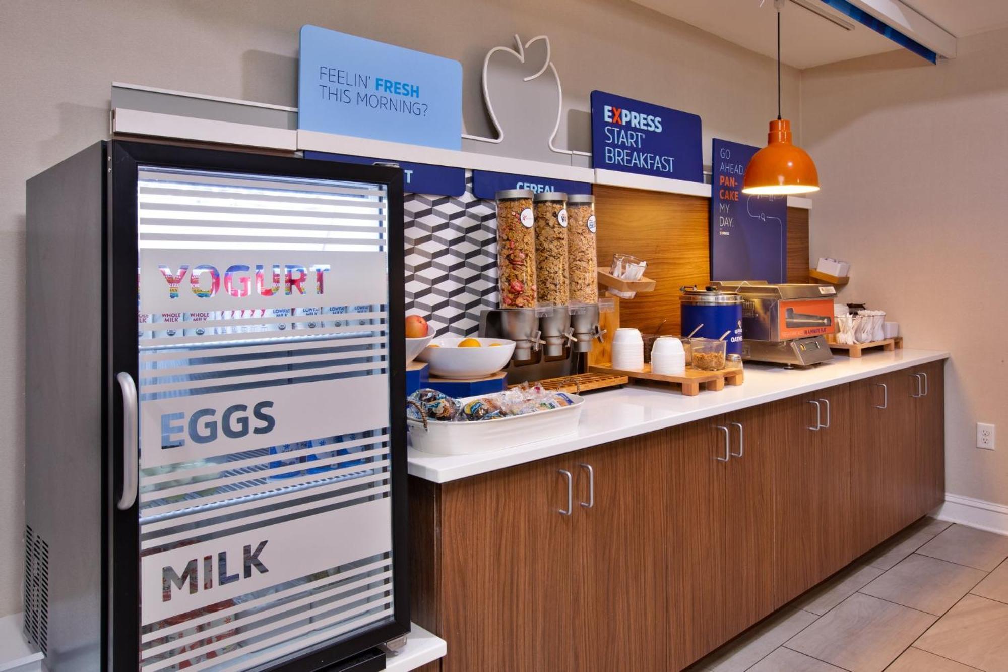 Holiday Inn Express Hotel & Suites - Sumter By Ihg Eksteriør bilde