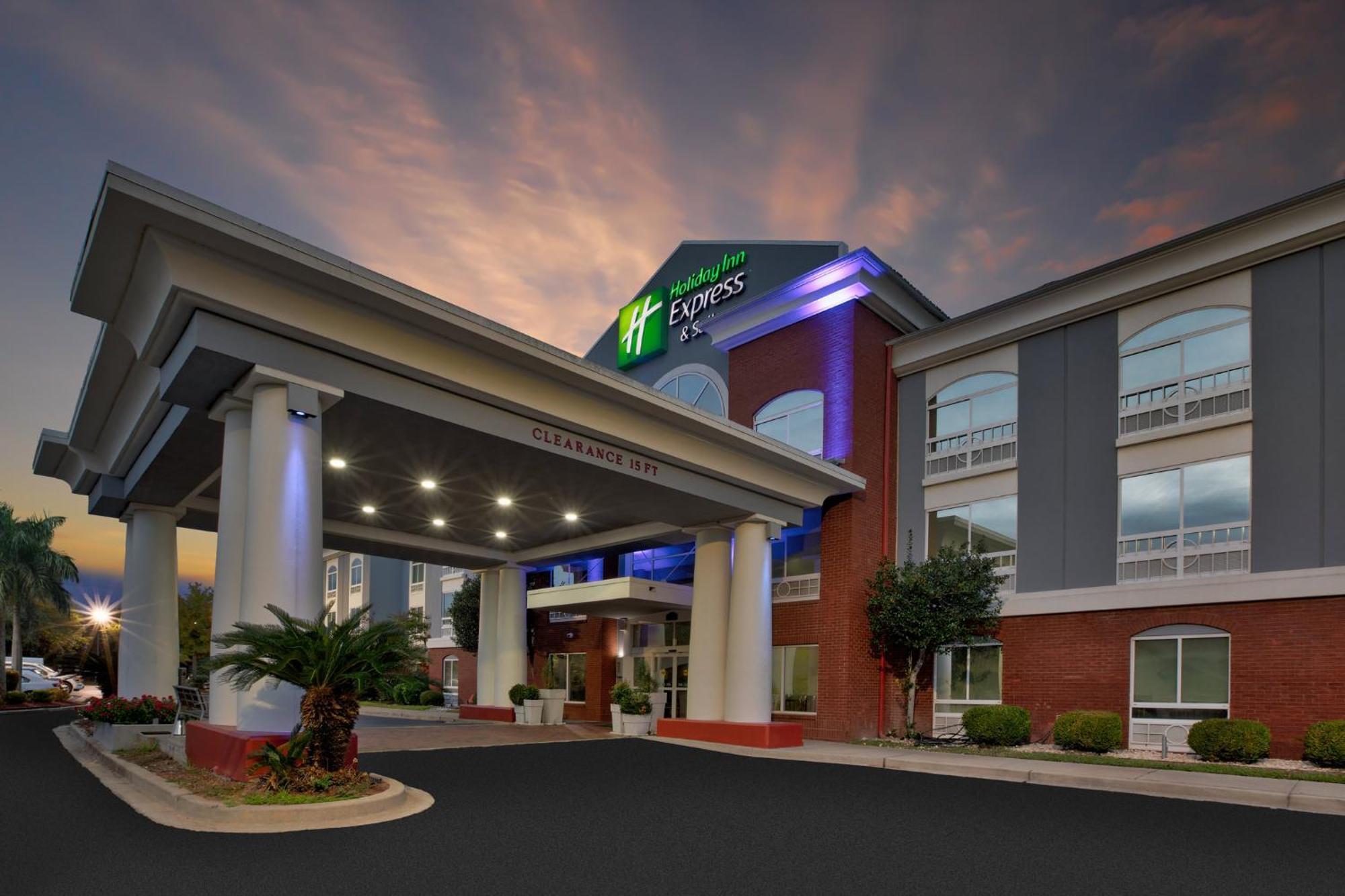 Holiday Inn Express Hotel & Suites - Sumter By Ihg Eksteriør bilde